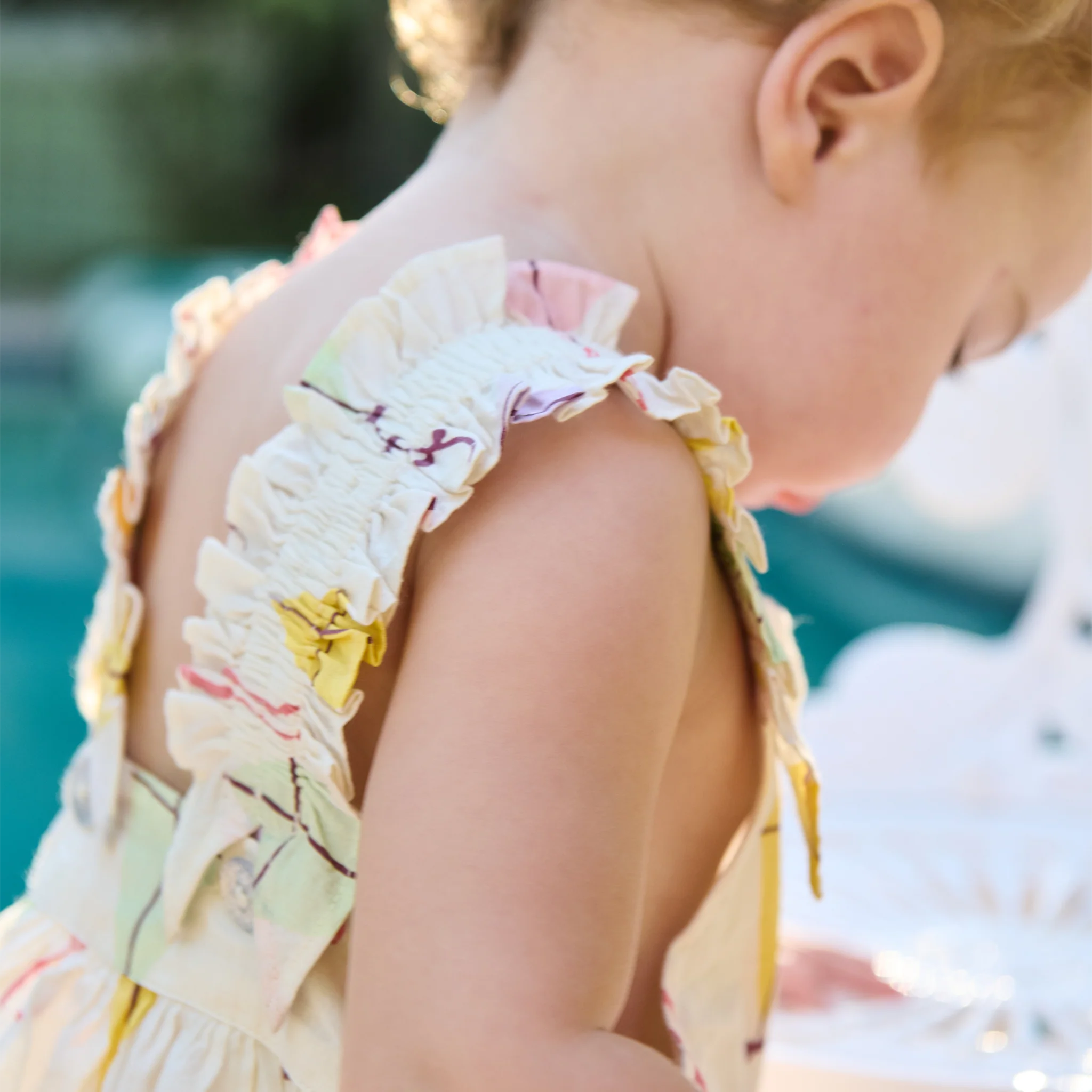 Pink Chicken - Baby Girls Via Bubble-Flying Kites - Image 4