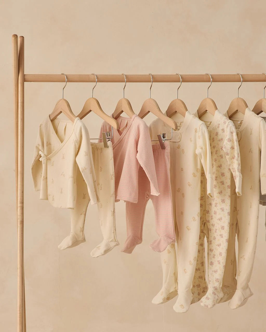 Quincy Mae Zip Long Sleeve Sleeper Footie || Flower Field - Image 2
